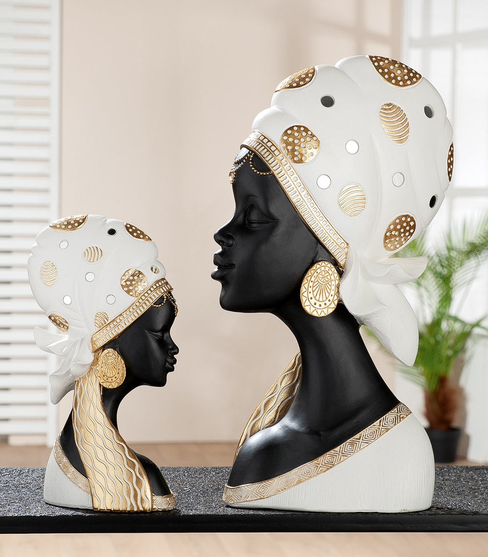 Figurine African woman "Mara"