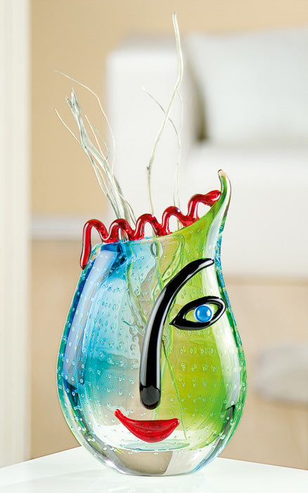 Face vase