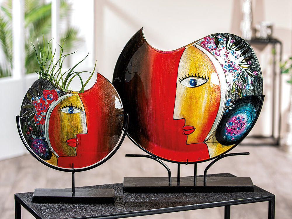 Face vase, round